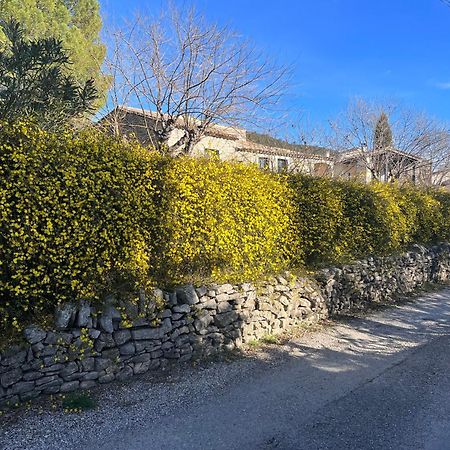 L'Ostal Du Pic Saint Loup Aux Embruscalles Claret Bagian luar foto