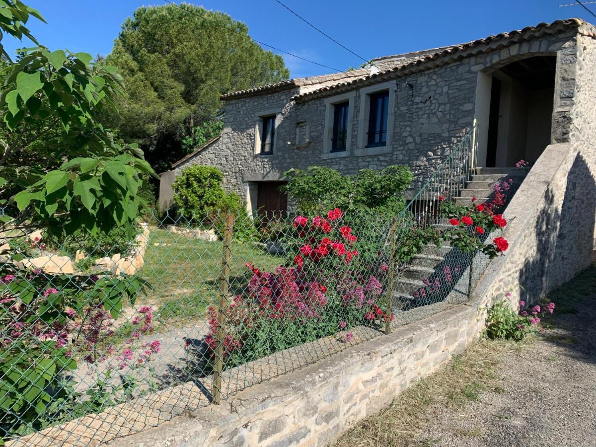 L'Ostal Du Pic Saint Loup Aux Embruscalles Claret Bagian luar foto